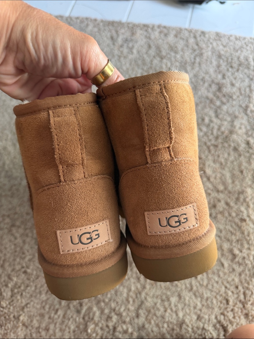 UGG Classic Mini ii Short Shearling Boot in Chestnut 7 - Picture 6 of 8